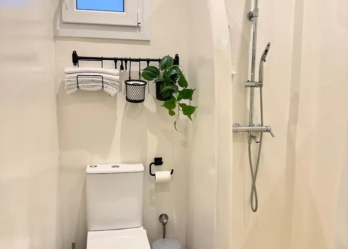 Parikia Stay-helios *